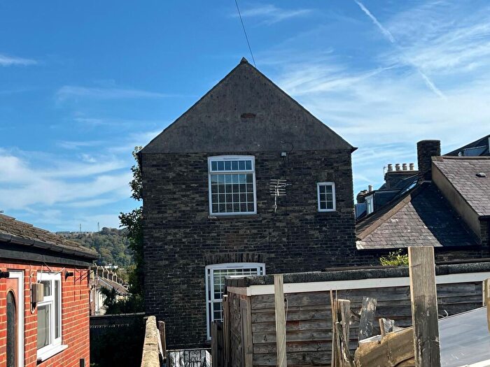 2 Bedroom Cottage To Rent In Chapel Cottage, Tower Street, Dover, CT17