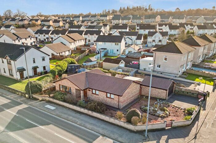 4 Bedroom Detached Bungalow For Sale In Main Street, Plean, FK7