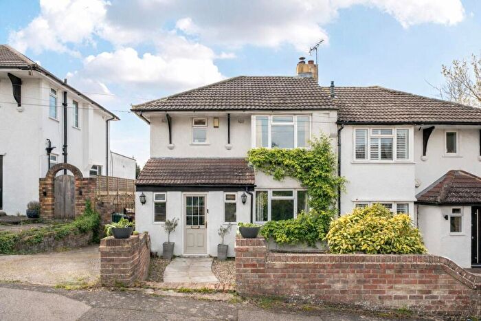 4 Bedroom Semi Detached House For Sale In Shelvers Spur, Tadworth, KT20