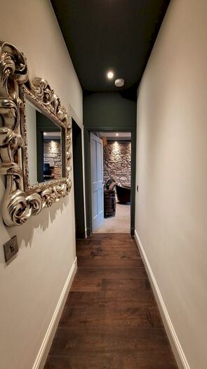 3 Bedroom Flat To Rent In Canongate, Edinburgh, EH8