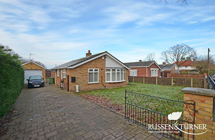 2 Bedroom Detached Bungalow For Sale In Hall Lane, South Wootton, PE30