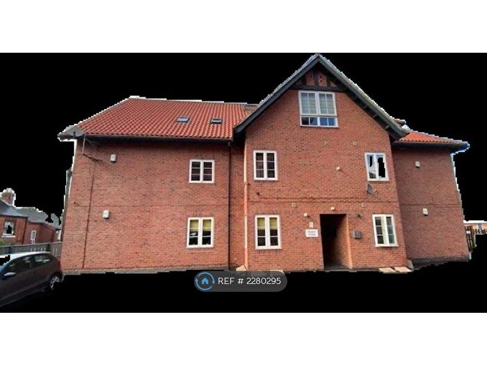 1 Bedroom Flat To Rent In Marhill Road, Carlton, Nottingham, NG4