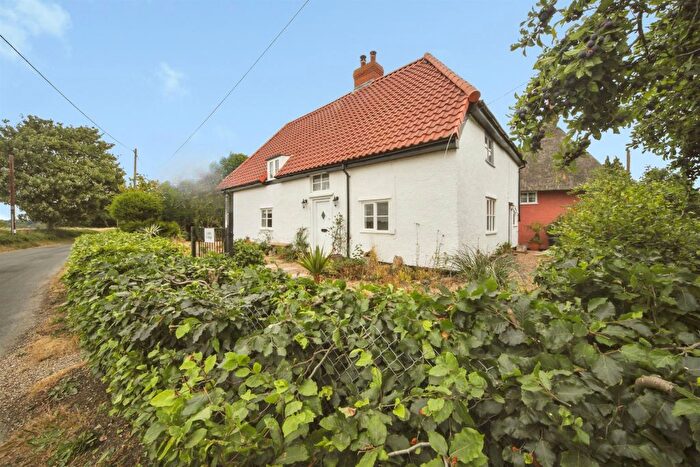 3 Bedroom Detached House For Sale In Mill Road, Buxhall, Stowmarket, IP14