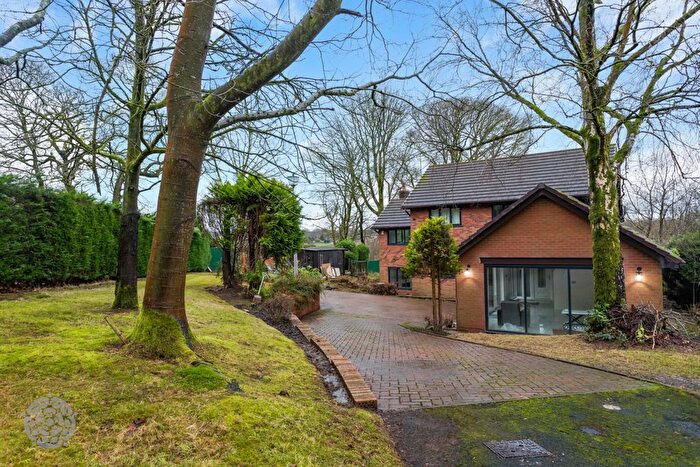 4 Bedroom Detached House To Rent In Oakley Park, Bolton, Greater Manchester, BL1