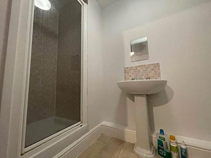 1 Bedroom Flat To Rent In Granby Hill, Bristol, BS8