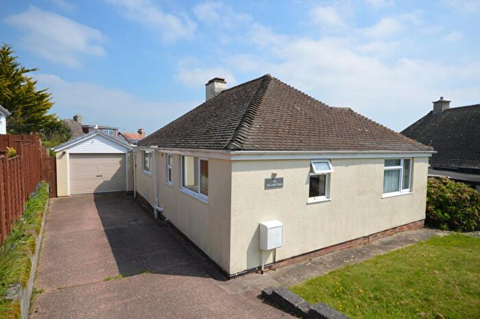 2 Bedroom Detached Bungalow For Sale In Townsend Avenue, Seaton, EX12