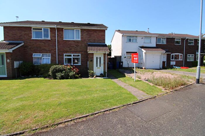 1 Bedroom Apartment To Rent In High Grove Close, Stretton, DE13