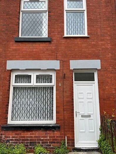 3 Bedroom Terraced House To Rent In Lonsdale Road, Bolton, BL1