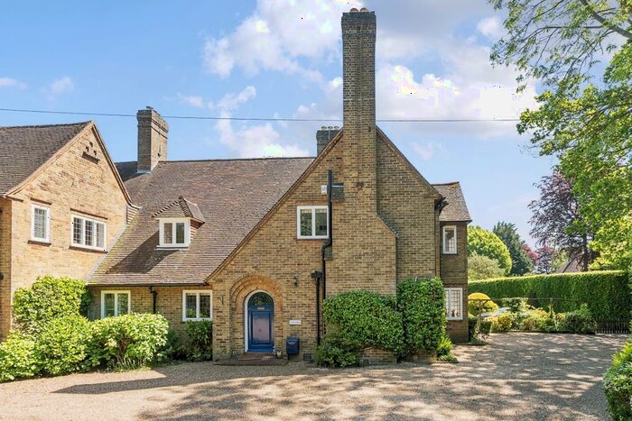 4 Bedroom Semi-Detached House To Rent In Breech Lane, Walton On The Hill, Tadworth, KT20