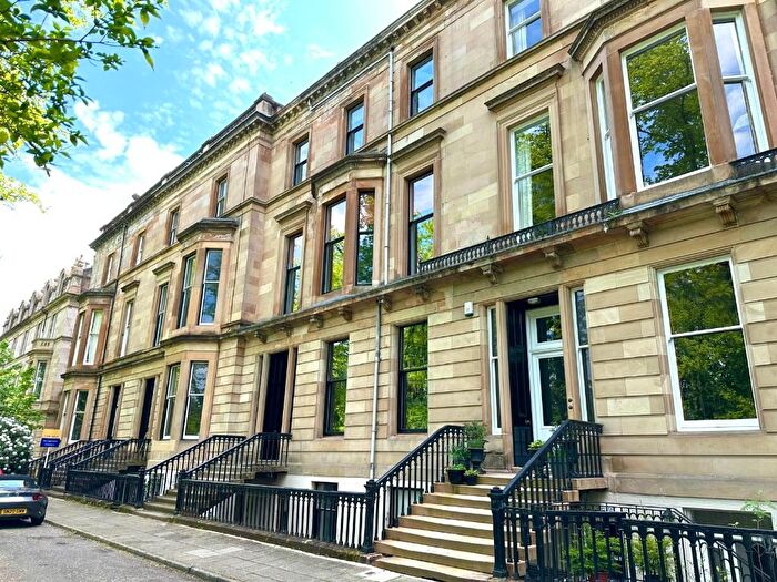 3 Bedroom Flat To Rent In Crown Gardens, Dowanhill, Glasgow, G12