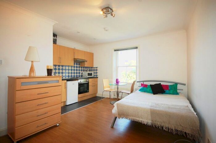 Studio To Rent In Lexham Gardens, Kensington W8