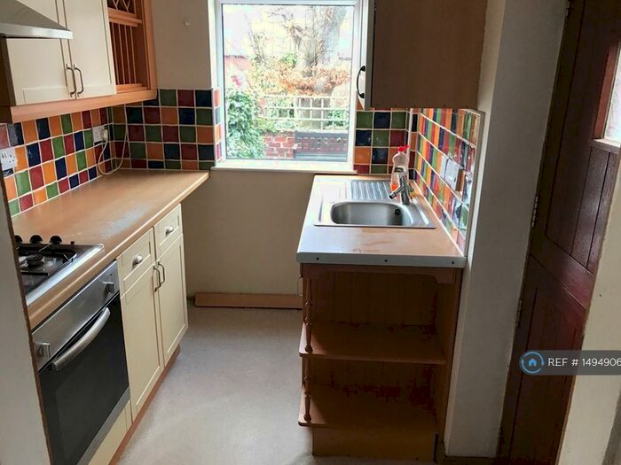 3 Bedroom Terraced House To Rent In Haughton Road, Sheffield, S8