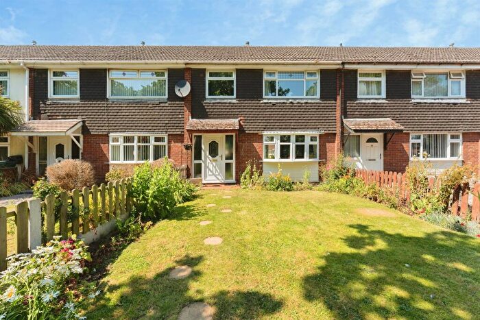 3 Bedroom Terraced House For Sale In Langley Court, Ellesmere Port, CH65