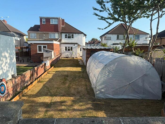 3 Bedroom Semi-Detached House To Rent In Kingston Avenue, Feltham, TW14