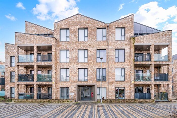 2 Bedroom Flat For Sale In Breakspear Gardens, Colliers Wood, SW19