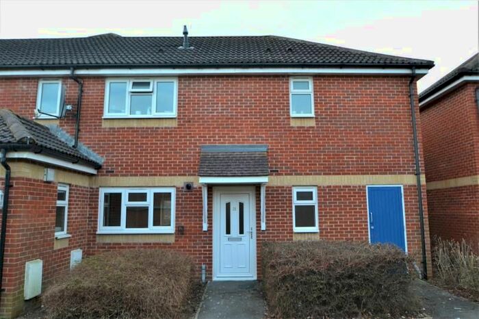 2 Bedroom Maisonette To Rent In Arnott Close, Tidworth, SP9
