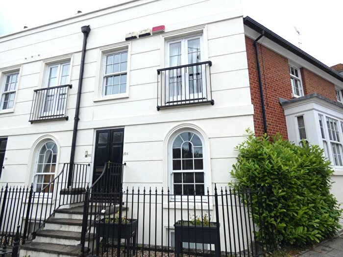 1 Bedroom Flat To Rent In Station Road West, Canterbury, Kent, CT2