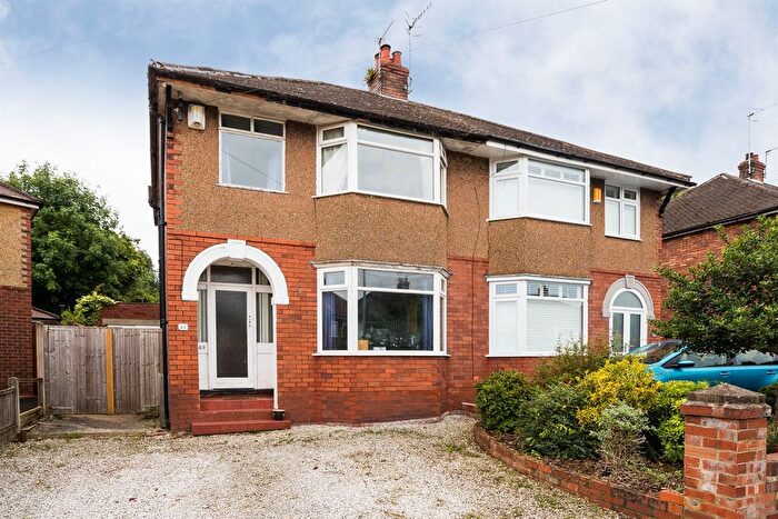 3 Bedroom Semi-Detached House For Sale In Latham Avenue, Helsby, Frodsham, WA6