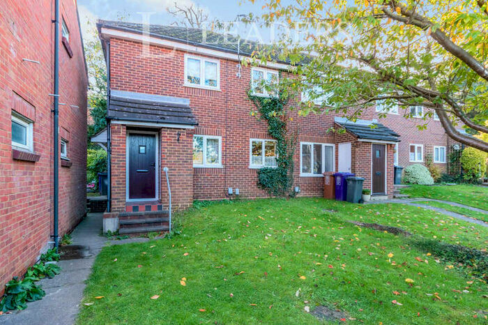 1 Bedroom Flat To Rent In Park Gate, Hitchin, SG4