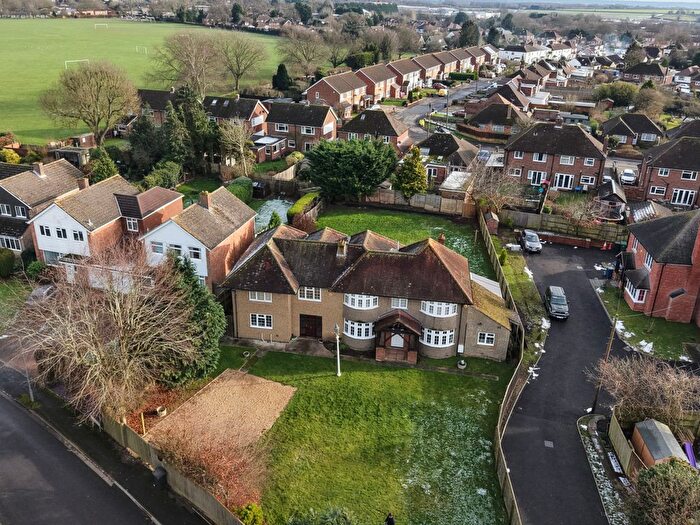 5 Bedroom Detached House For Sale In Willow Close, Booker Common, High Wycombe, Buckinghamshire, HP12