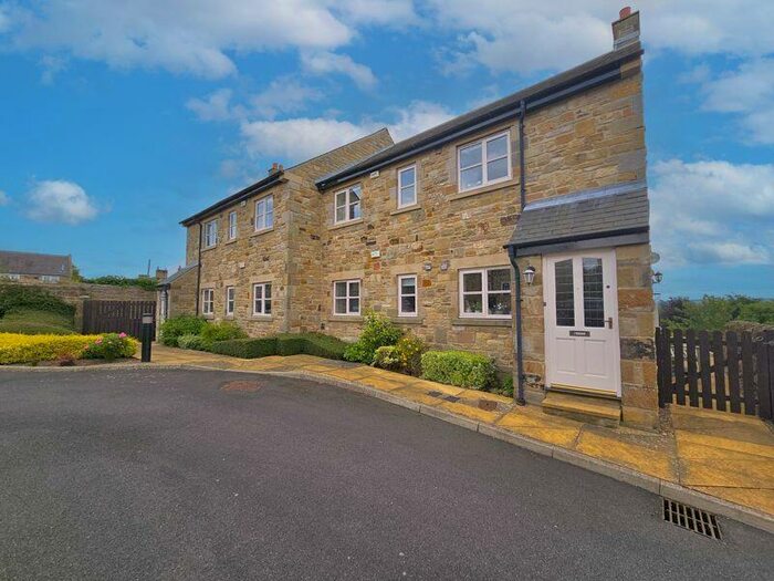2 Bedroom Flat For Sale In Castle View, Horsley, NE15