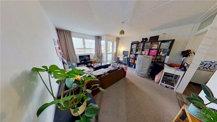 3 Bedroom Apartment To Rent In Homemead, Balham, London, SW12