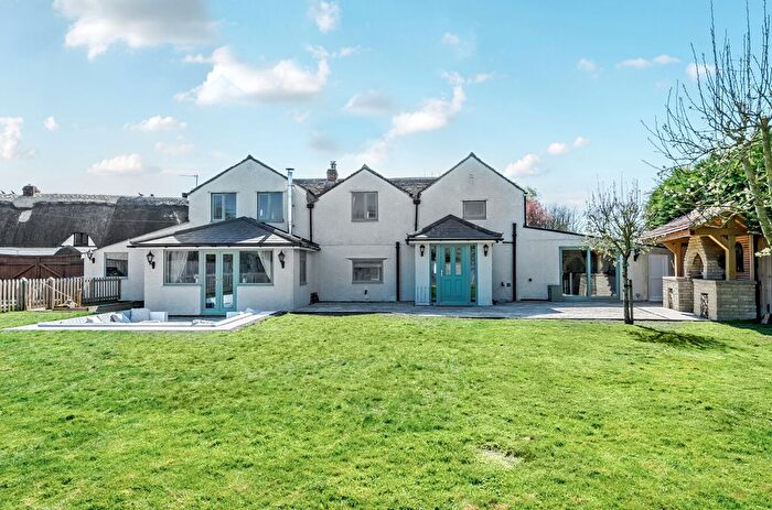 4 Bedroom Detached House For Sale In Packhorse Lane, Purton Stoke, Nr Swindon, SN5