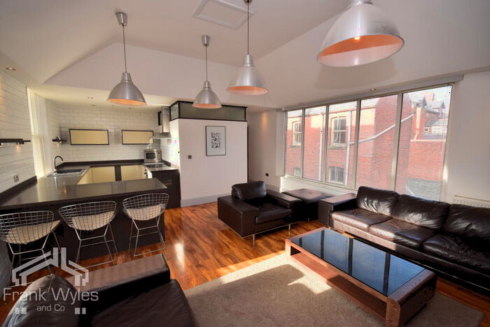 2 Bedroom Flat To Rent In Orchard Road, Lytham St Annes, Lancashire, FY8