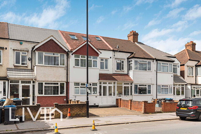 5 Bedroom Terraced House For Sale In Mitcham Road, Croydon, CR0