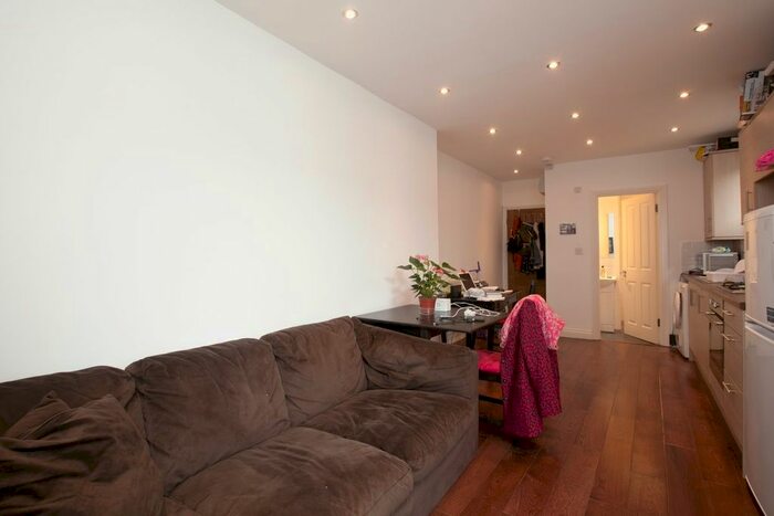 1 Bedroom Flat To Rent In High Road, London, N22