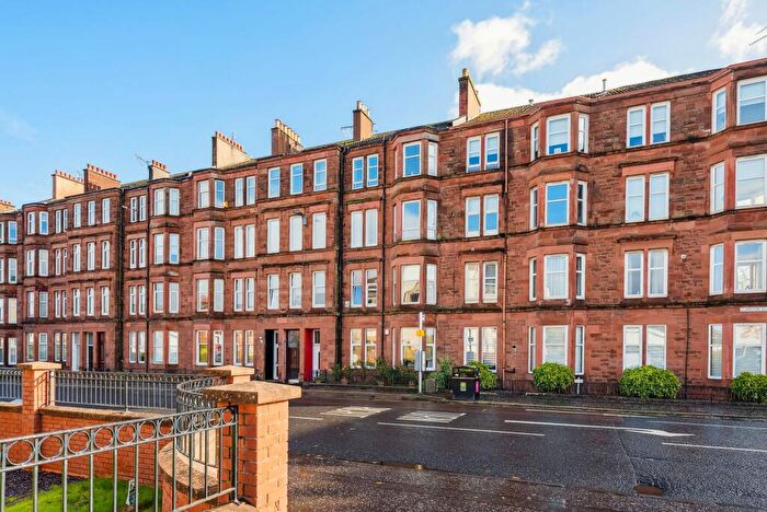 1 Bedroom Flat For Sale In Clarkston Road, Flat /, Muirend, Glasgow, G44