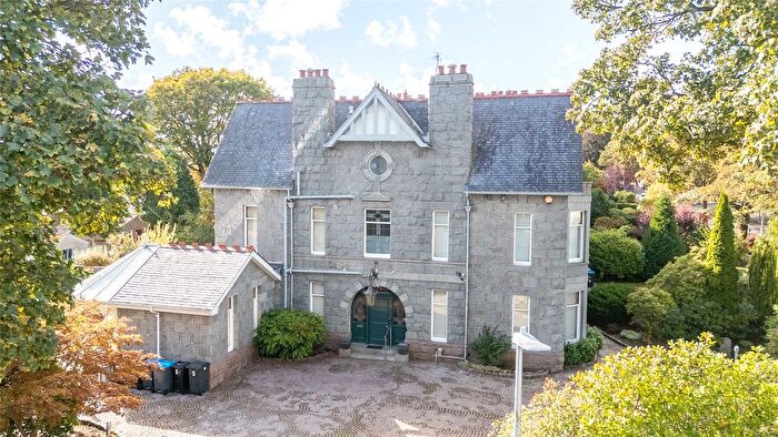 6 Bedroom Semi-detached House For Sale In Rubislaw Den South, Aberdeen, AB15