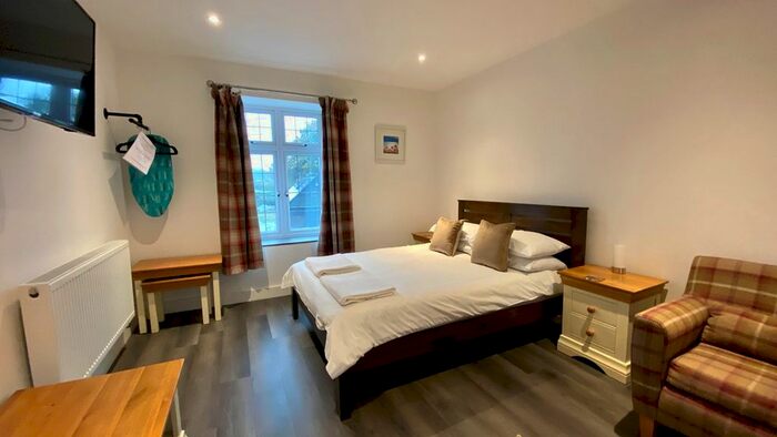 Property To Rent In West Buckland, Wellington, TA21