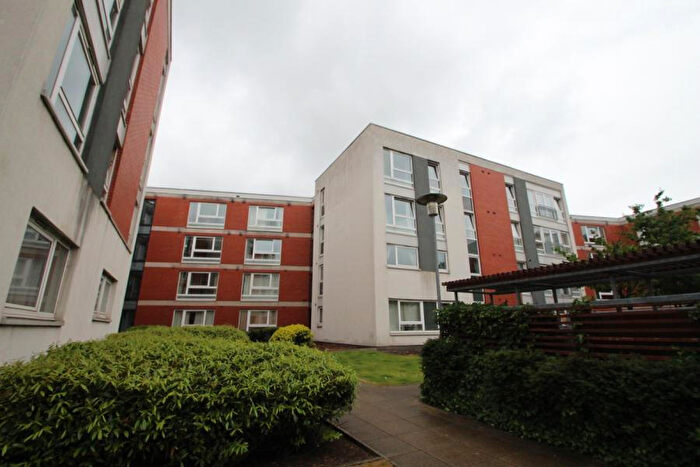 2 Bedroom Flat To Rent In Hanson Park, Dennistoun, G31