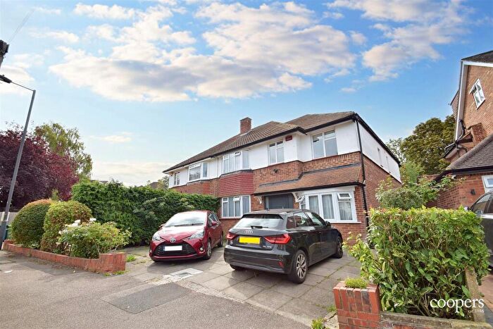 6 Bedroom Semi-Detached House To Rent In West End Lane, Pinner, HA5