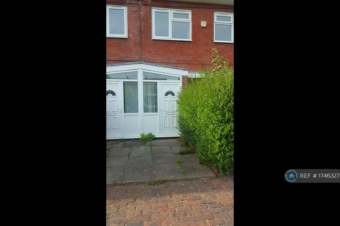 4 Bedroom Terraced House To Rent In Olney Road, London, SE17