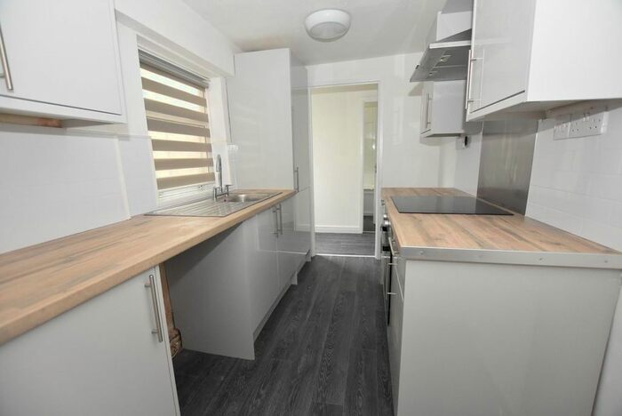 2 Bedroom Terraced House To Rent In Cross London Street, New Whittington, Chesterfield, Derbyshire, S43