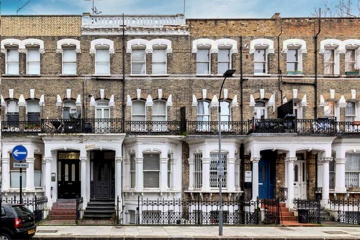 1 Bedroom Flat To Rent In Lisgar Terrace, London, W14