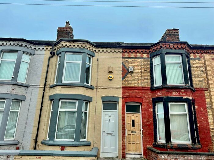 1 Bedroom House To Rent In Gilroy Road, L6