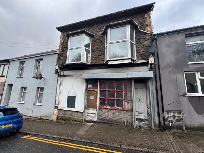 5 Bedroom Property For Sale In Ystrad Road, Pentre, Rhondda Cynon Taff, CF41