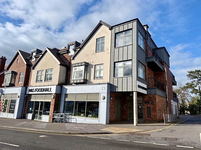 2 Bedroom Flat For Sale In The Street, Ashtead, KT21