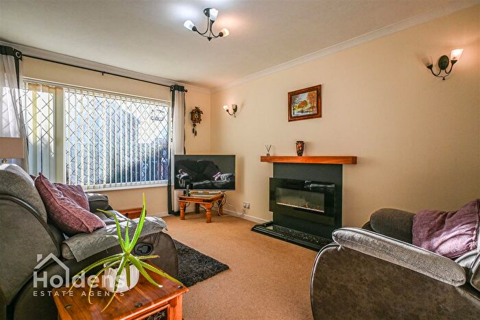 2 Bedroom Semi-Detached Bungalow For Sale In Doodstone Avenue, Lostock Hall, Preston, PR5