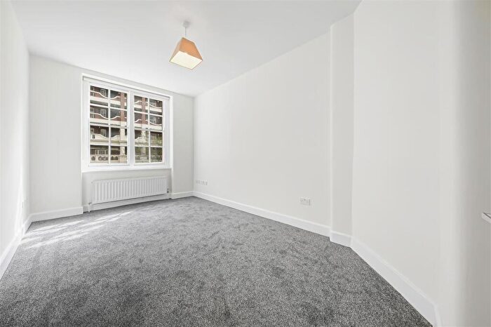 2 Bedroom Flat To Rent In Grove End House, Grove End Road, London, NW8