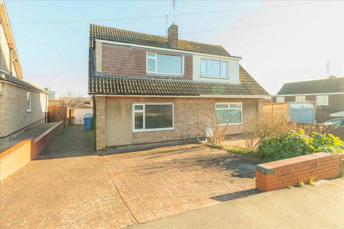 3 Bedroom Semi-Detached House To Rent In Derwent Crescent, Kettering, NN16