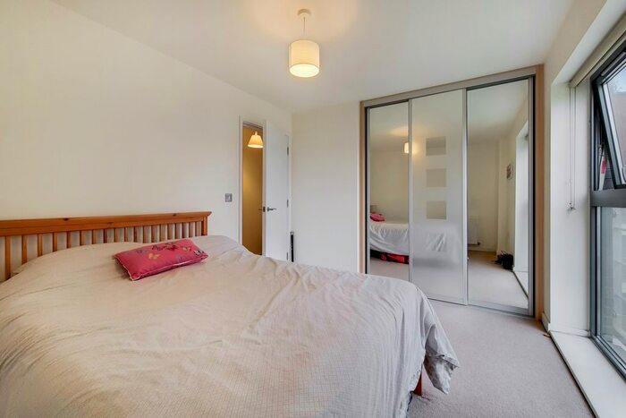 1 Bedroom Flat To Rent In Heath Place, London, E3