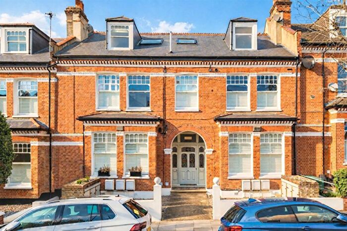 2 Bedroom Flat For Sale In Veronica Road, Tooting, SW17