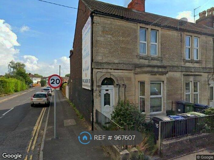 3 Bedroom Terraced House To Rent In Bradley Road, Trowbridge, BA14