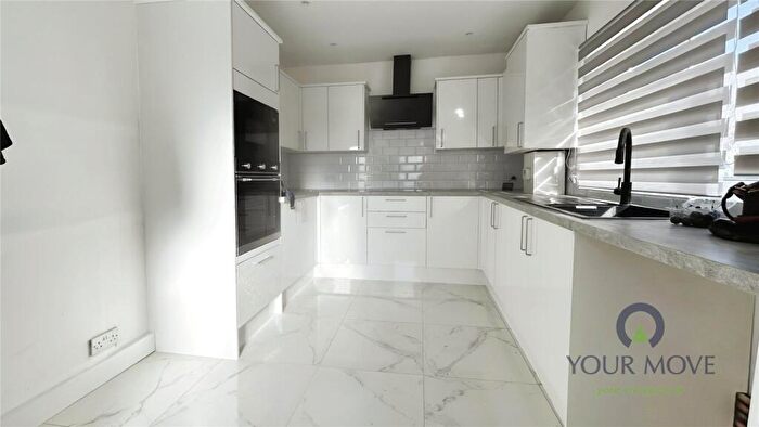 5 Bedroom Semi-Detached House To Rent In Overton Road, London, SE2