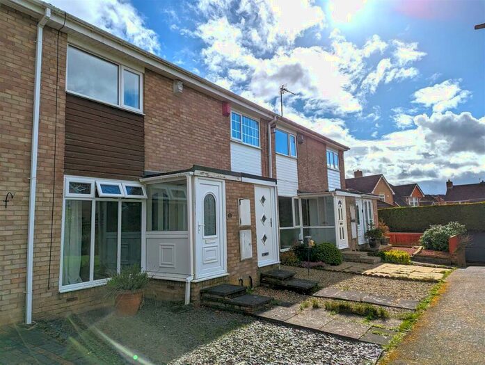 2 Bedroom Terraced House To Rent In Netherton Close, Chester Le Street, DH2