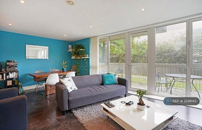 2 Bedroom Flat To Rent In Drayton Park, Highbury, London, N5